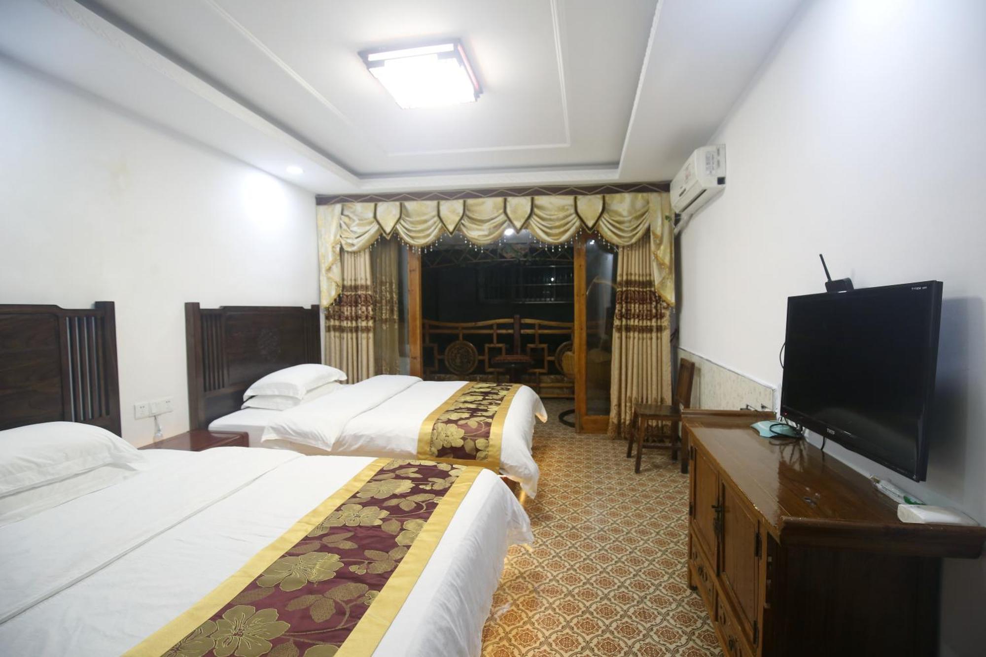 Lqj Riverside Guest House Фэнхуан Экстерьер фото
